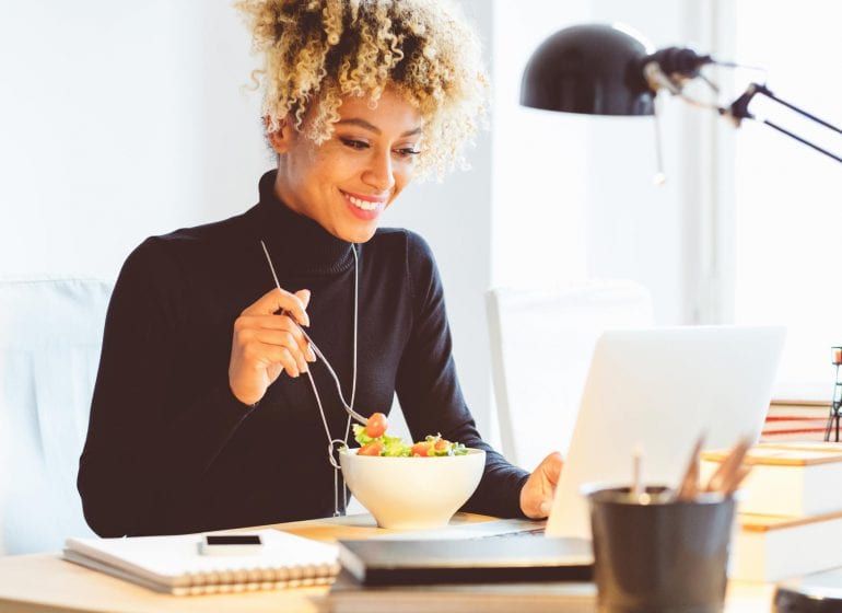 Repas healthy au bureau