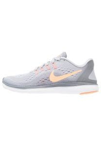 Chaussures de running Nike - 80€
