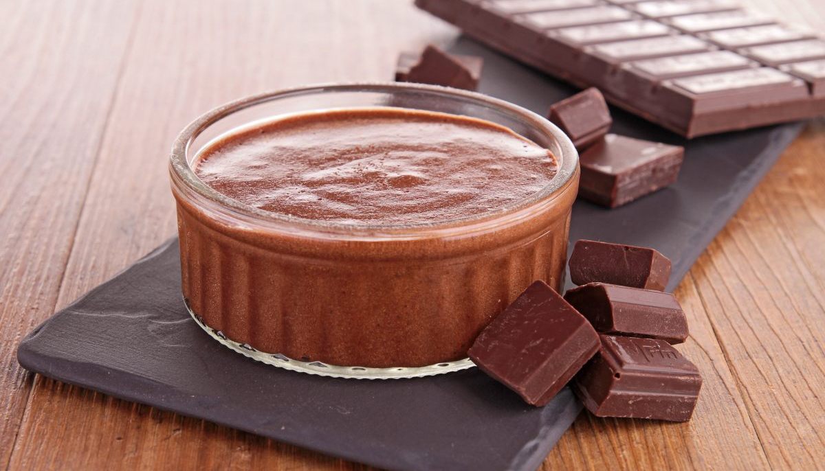 Recette de mousse au chocolat healthy, rapide et facile ! - So Healthy